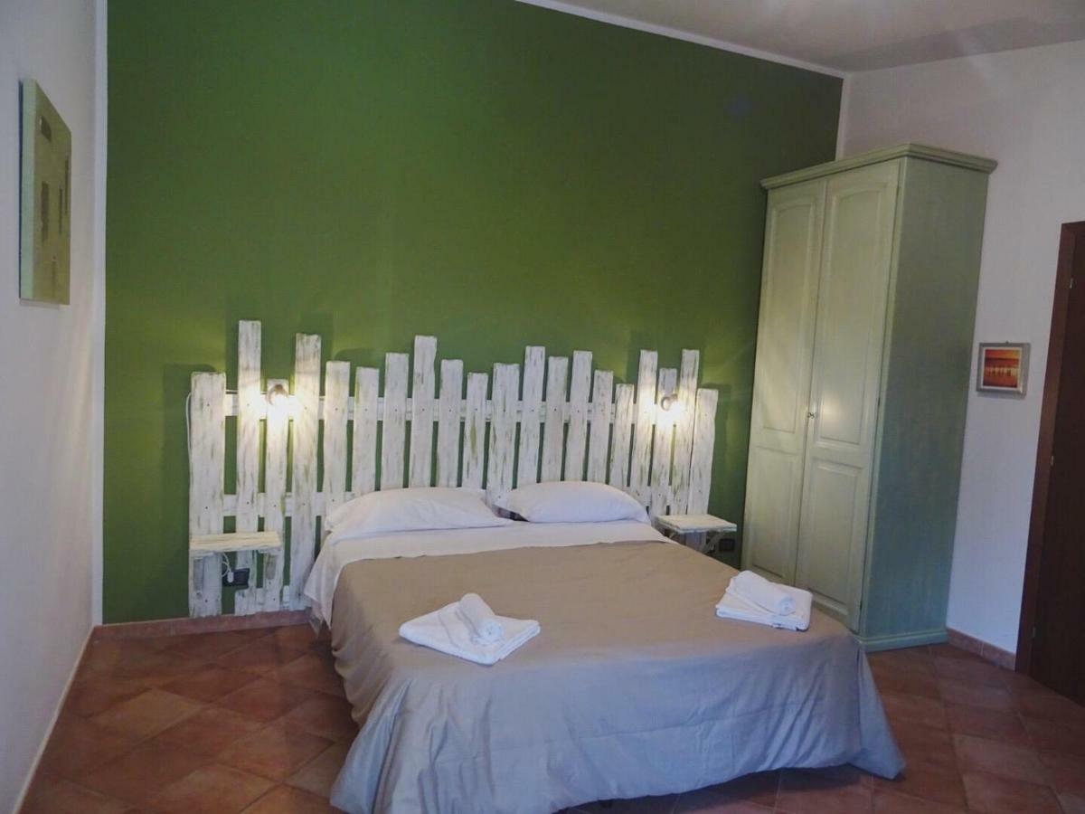Clock'S House Hotel Fiumicino Exterior photo